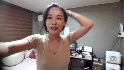 Giannie Lee No Bra See Through Nipples Twitch Video on vidgratis.com