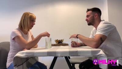 They Met Your Mom On Tinder And Fucked Her - Blonde on vidgratis.com