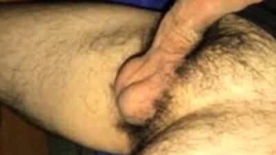 MARRIED LATINO DAD WITH BIG UNCUT MEAT JUST SHOW AND TEASE on vidgratis.com