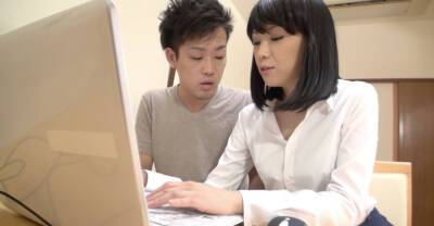 Beautiful Instructor - Alluring Computer Course - Japan on vidgratis.com