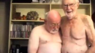 Grandpas 89 and 76 on vidgratis.com