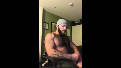 Hairy Lumberjack Shows Off his Cock ( No Cum ) on vidgratis.com