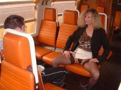 Virgin boy and amateur milf in train - France on vidgratis.com