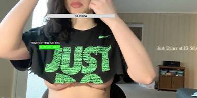 Twitch Thot Jordybbyxo Underboob Slip on vidgratis.com