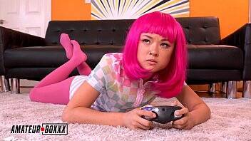 Amateur Boxxx - Gamer Girl Lulu Chu Orgasm By Step-Bro - Japan on vidgratis.com