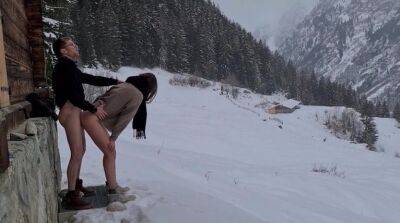 Couple enjoys hidden passionate lovemaking during winter mountain trip on vidgratis.com