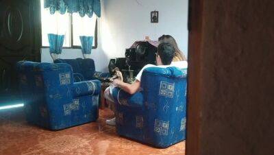 My step sister thinks no one is home and she fucks her boyfriend in the living room. I'll show the video to our parents on vidgratis.com