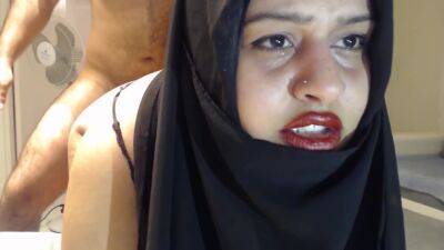 Painful Surprise Anal With Married Hijab Woman ! on vidgratis.com