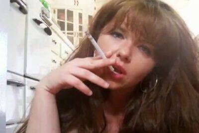 Compilation Mature Smoking 120s on vidgratis.com