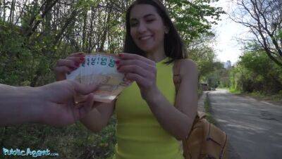 Public Agent Italian Babe Moona Snake in a Tight Yellow Dress - Italy on vidgratis.com