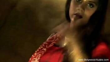 Loving This Bollywood Babe arousing herself - India on vidgratis.com