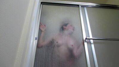 Cheating Petite Girlfriend Sucks And Lets Stranger Fuck Her In The Ass In Shower on vidgratis.com