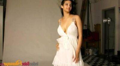 Erotic photo shoot Indian beauty - India - Slovenia on vidgratis.com