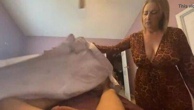 Stepmom Helps Stepson With Morning Wood - Danni Jones - Danni2427 - milf taboo cougar Mature - Family on vidgratis.com