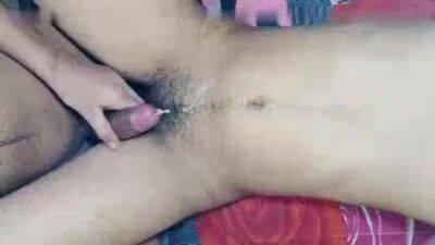 Honey Moon - Indian Couple First Time Sex - India on vidgratis.com