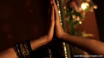 Exotic Movement From India Leads To Arousal enjoying it - India on vidgratis.com