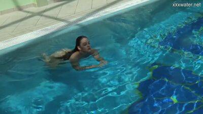 Enjoys Her Sweet Hot Body In The Pool Her Name Puzan Bruhova on vidgratis.com