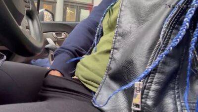 Squirting in NYC traffic !! Zaddy2x on vidgratis.com