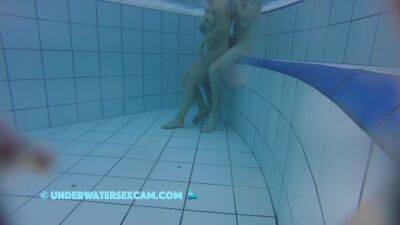 Teen ***couple fucks nude underwater for the first time on vidgratis.com