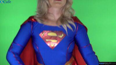 Horny superwoman Lisey Sweet saves dude and gets rewarded with hard fuck on vidgratis.com