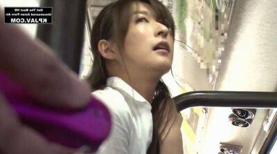 Hot Japanese Babe On The Bus - Blowjob - Japan on vidgratis.com