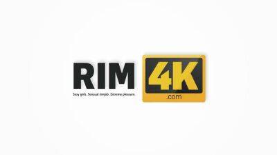 Rim4k. chick cant wait wedding night so why has porno in the morning on vidgratis.com