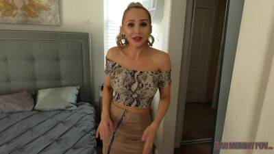 Petite blonde mom in exclusive home sex perversions on cam on vidgratis.com