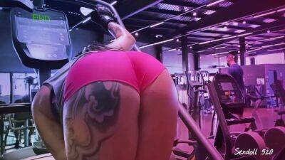 Super Hot Girl Sweated Fitness / Fucked By A Stallion With Hard-on -sexdoll520 5 Min on vidgratis.com