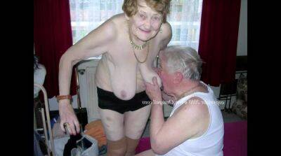 Very grannies with toys and pussies pic compilation on vidgratis.com
