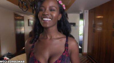 Ghetto porn with leggy ebony babe - black tits on vidgratis.com