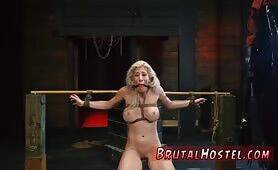 Teen tied up and punished Big-breasted blond on vidgratis.com