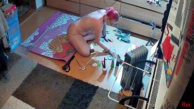 Caught Painting Nude Again on vidgratis.com