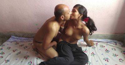 Hot Sex With Married Indian Couple - India on vidgratis.com