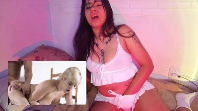 Onlyfansgirl Thevairus React Porn : Noivo Chifrando Com A Cunhada - Brazil on vidgratis.com