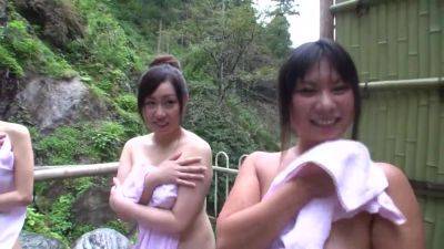 Hot Japanese Girls In Public Mixed Bath Group Sex - Japan on vidgratis.com
