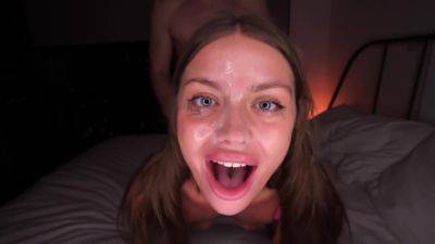 Amateur Teen Rough Face Fuck Porn on vidgratis.com