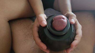 Big cock massaged by sophisticated toy until happy ending on vidgratis.com