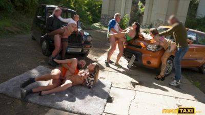 Great outdoor group sex scene with Lady Gang and Rebecca Volpetti - Italy - Czech Republic on vidgratis.com