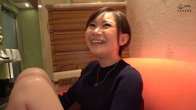 0002511_巨乳のニホンの女性がパコハメ販促MGS１９分 - Japan on vidgratis.com