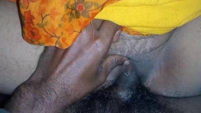 Bihari Bhabhi Winter Sex Video on vidgratis.com