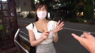 0001777_ニホンの女性が素人ナンパ絶頂のエチハメMGS販促１９分動画 - Japan on vidgratis.com