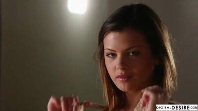 Keisha Grey Hot Teen in Heat - Digitaldesire on vidgratis.com