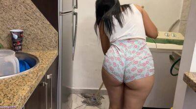 Mexican step mom with big ass knows how to make my cock explode with cum - Mexico on vidgratis.com