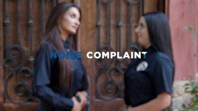 Noise Compliant - Alix Lynx, Serena Blair, Angela White, Silvia Saige on vidgratis.com