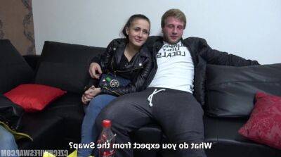 Young Czech wife takes the other guy's cock - Czech Republic on vidgratis.com