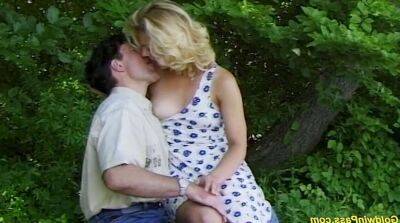 Horny German couple loves outdoor sex at the boat - Germany on vidgratis.com