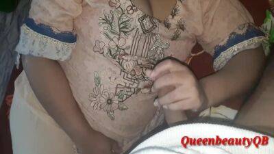 New Desi Village House Wife Ki Chut Gand Mari Tel Lagakar Xxx Video - India on vidgratis.com