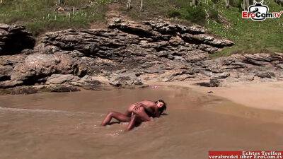 Outdoor sex in the ocean with a skinny Latina with tan lines - Usa on vidgratis.com