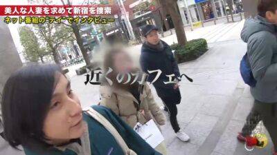 0000370_長身スレンダーの日本人女性が潮吹きするガン突き人妻NTR素人ナンパ絶頂セックス - Japan on vidgratis.com