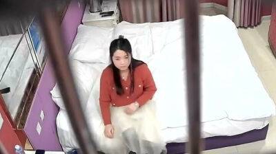 Hackers use the camera to remote monitoring of a lover's home life.561 - China on vidgratis.com